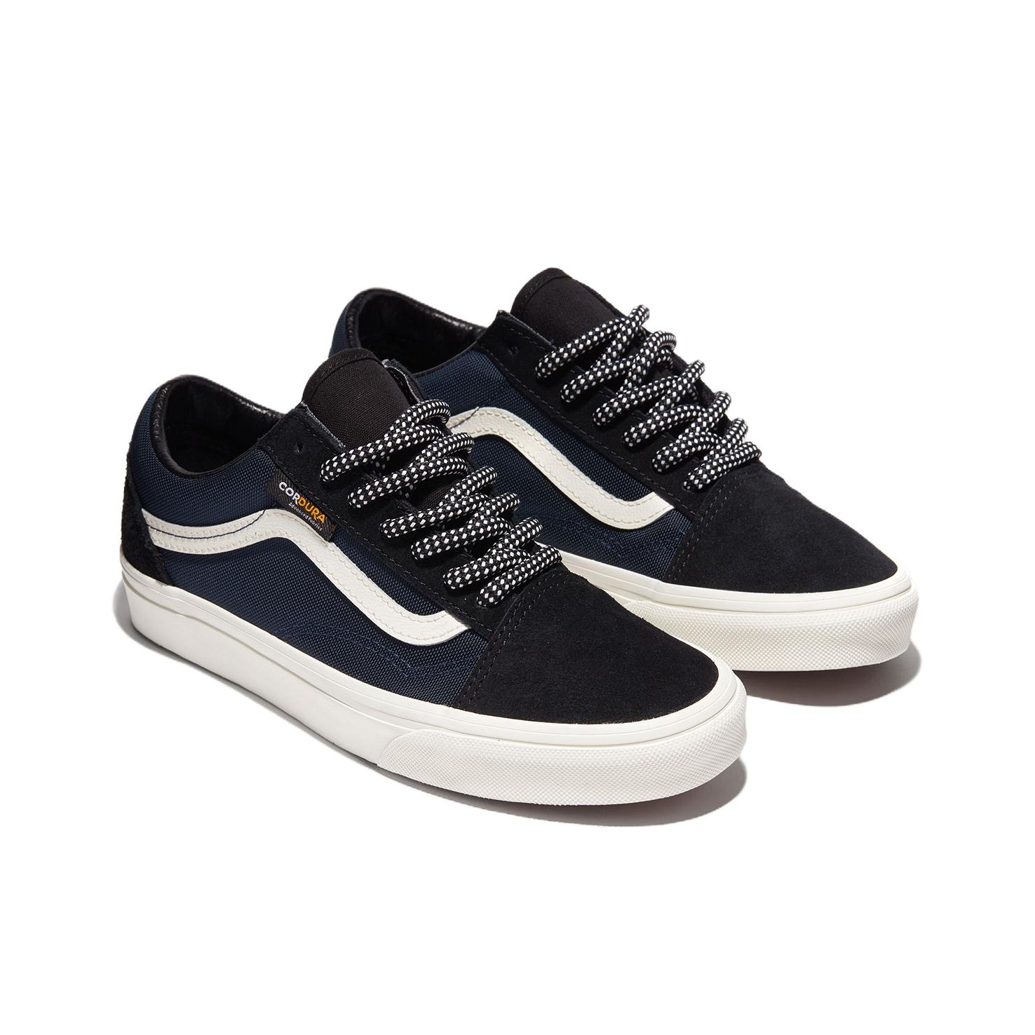 حذاء فانز أولد سكول منخفض الرق - مراجعة Vans Shoes Old Skool وسعره